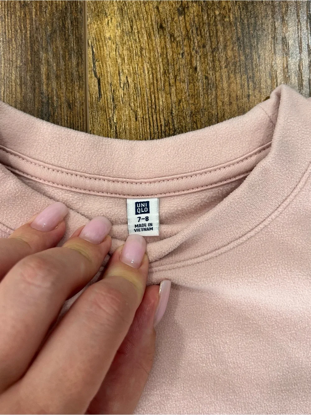 Uniqlo Kids Pink Fleece Sweatshirt Size 7-8 Soft Pullover Crewneck NWOT
